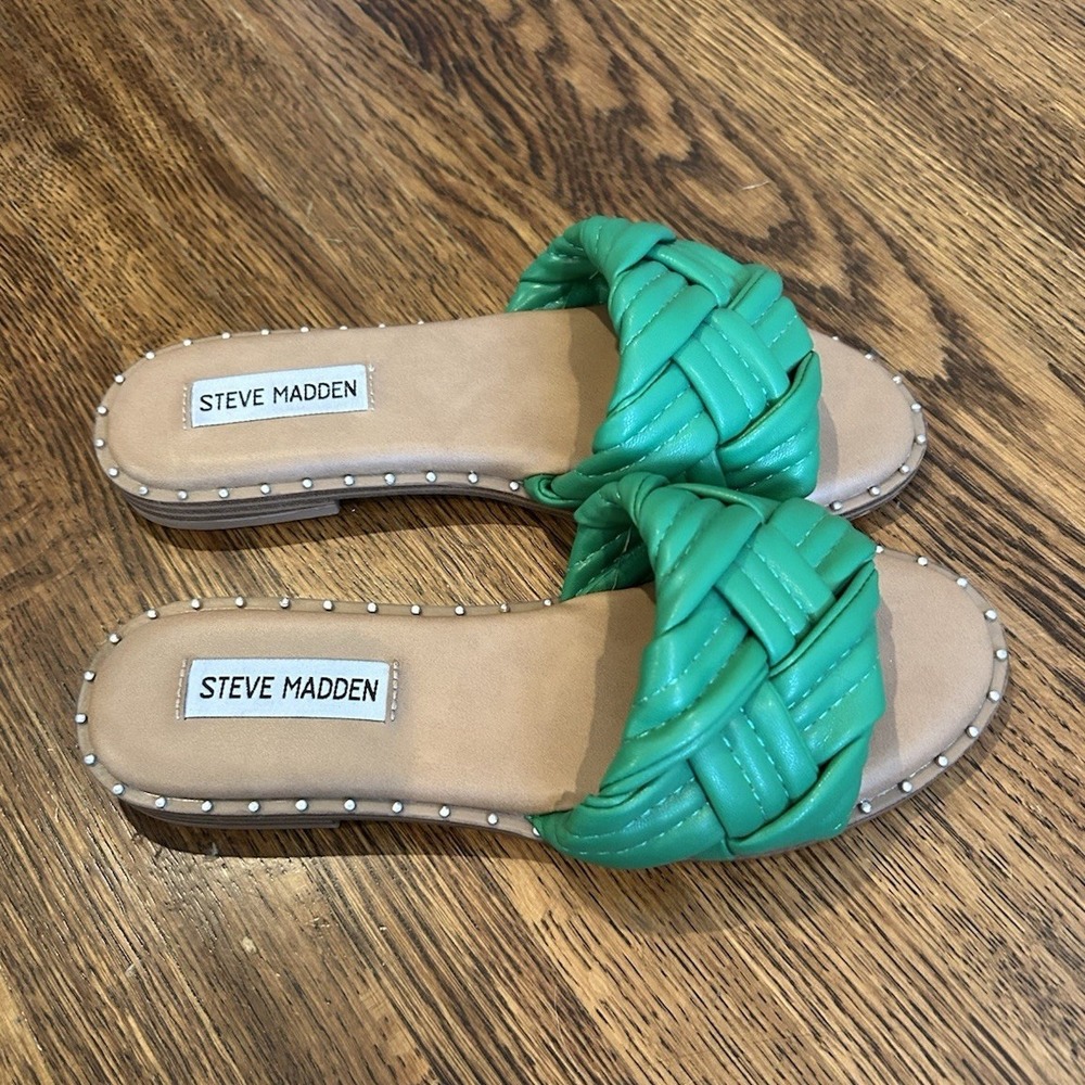 Steve Madden Women's Faux Leather Slide Sandals Green/Beige Studded US 6